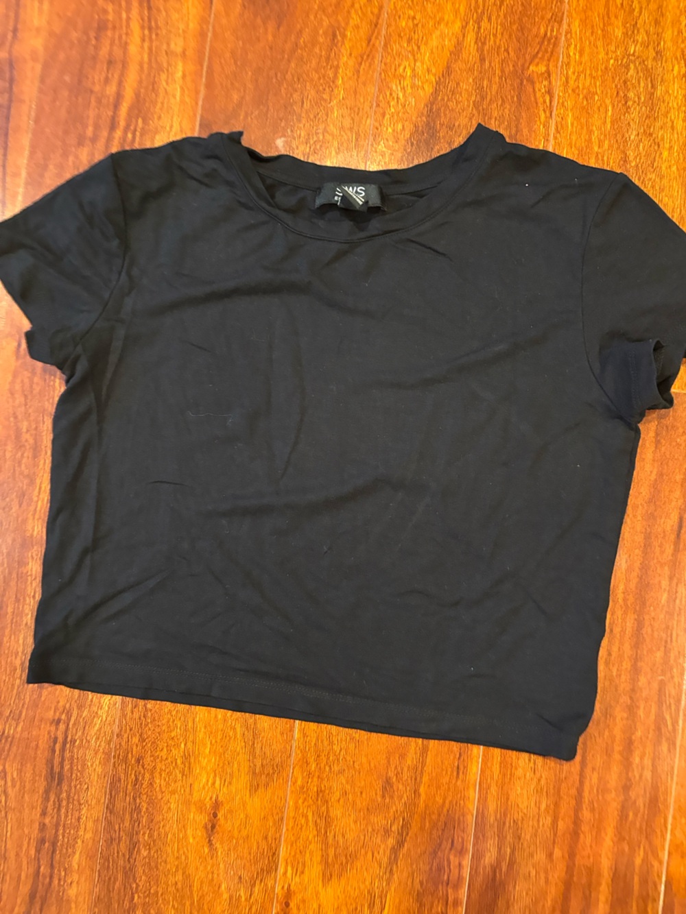 Black Crop Tee - Women's Basic Short Sleeve Crop Top